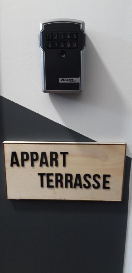 Le Petit Chez Soi Apartment Calais Exterior foto